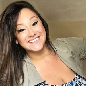 Meet your Posher, Gabrielle